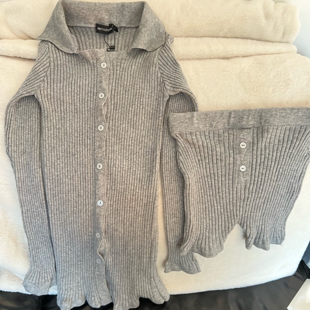 Cute lounge set